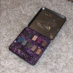 Urban Decay Mariposa Palette